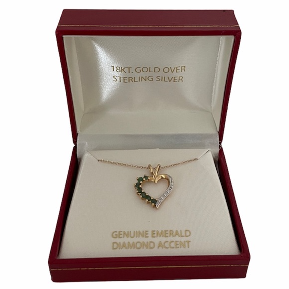 18KT Gold Genuine Emerald Diamond Heart Necklace - Picture 9 of 9